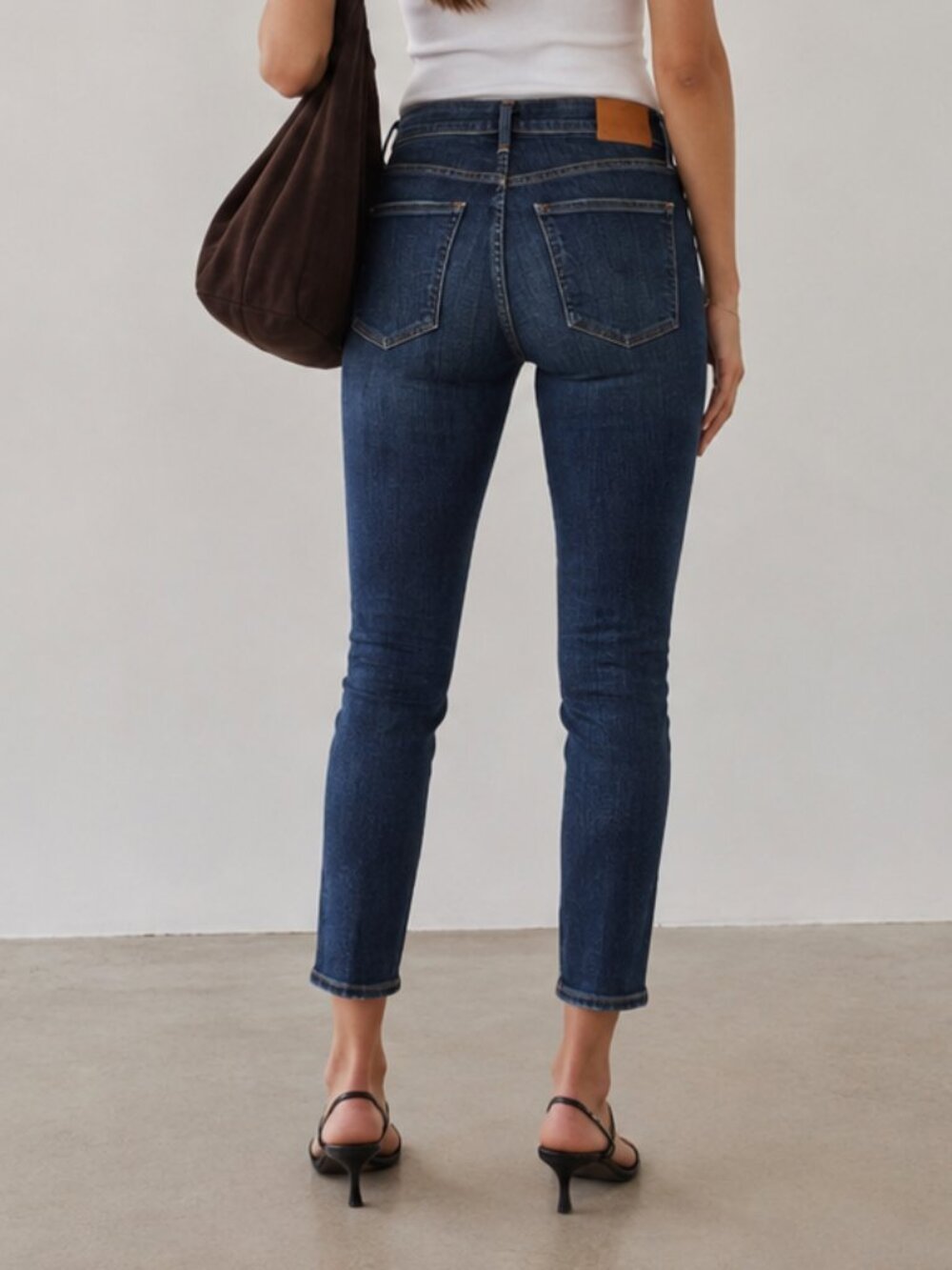 Citizens of Humanity Premium Vintage Rocket Crop High Rise Skinny Jeans| Size 29 - Picture 2 of 13